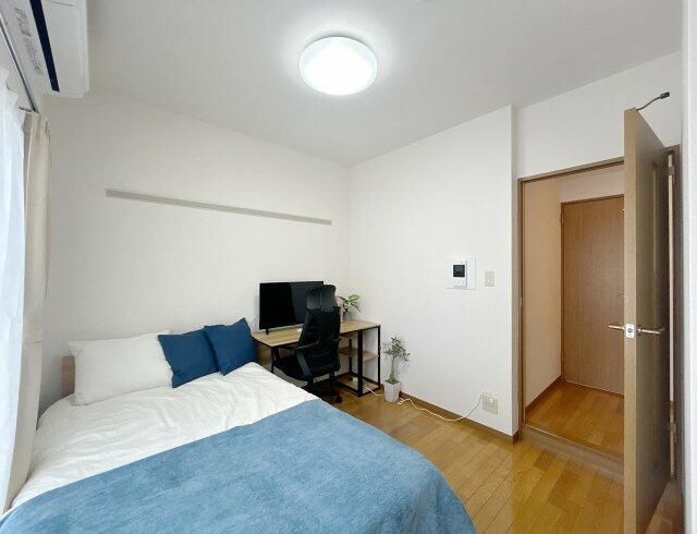 ベッドルーム