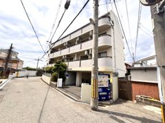 シャトレー・ツカサの外観画像