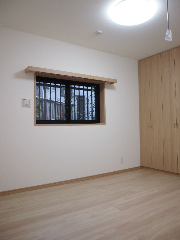 ベッドルーム