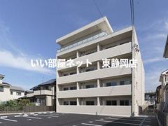 コリーヌ デュ リオンの外観画像