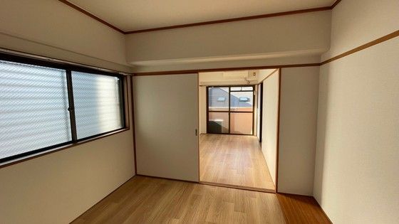 ベッドルーム