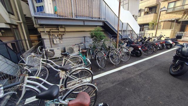 その他