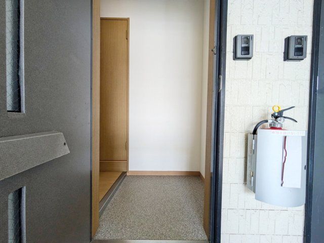 玄関