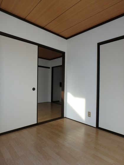 ベッドルーム