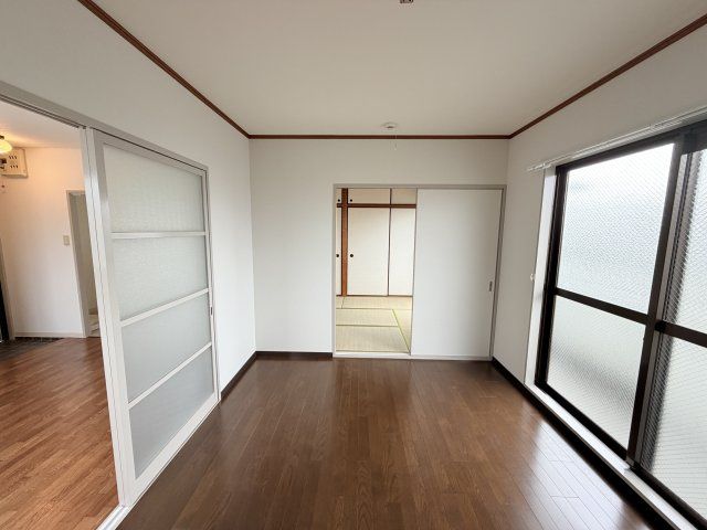 洋室