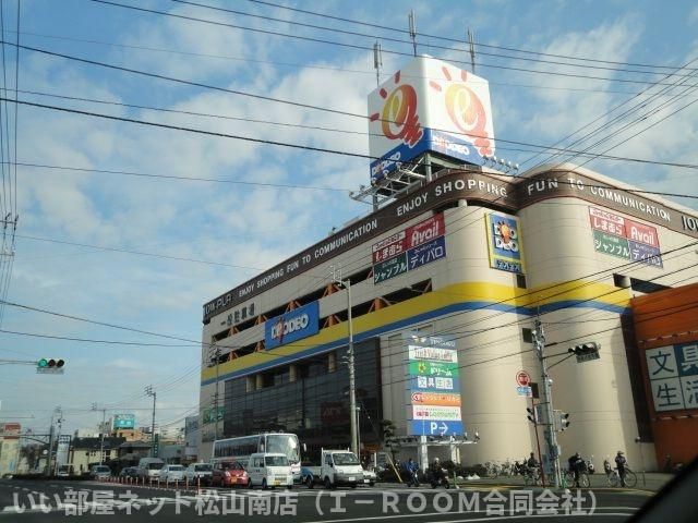 近くに施設あり