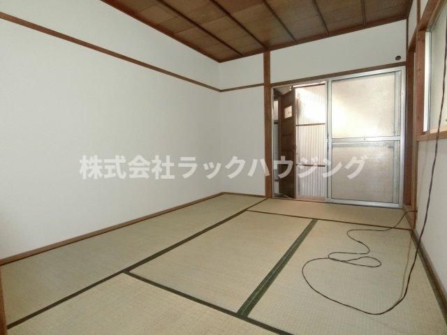 ベッドルーム