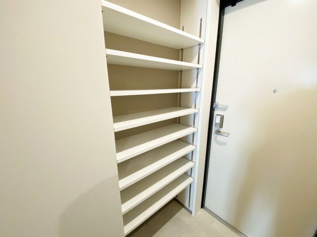 収納