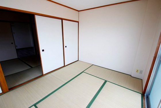 ベッドルーム