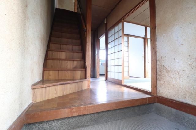 玄関