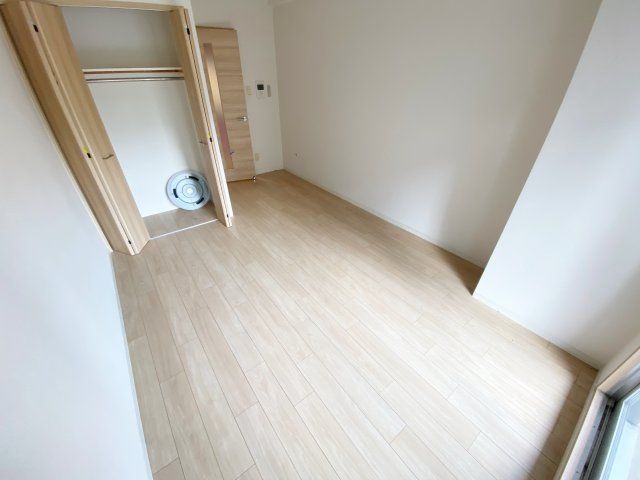 ベッドルーム