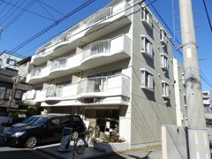 府中ロイヤルマンションの外観画像