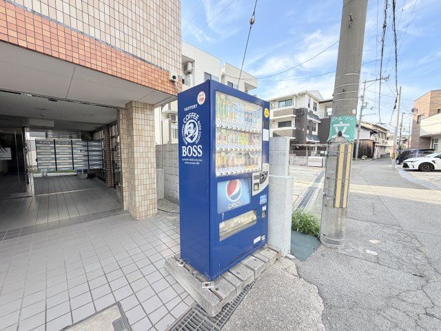 近くに施設あり
