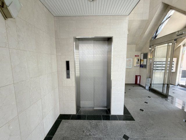 ロビー