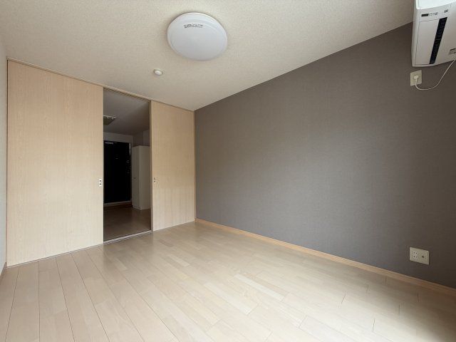 ベッドルーム