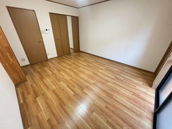 ベッドルーム