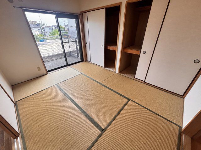 ベッドルーム