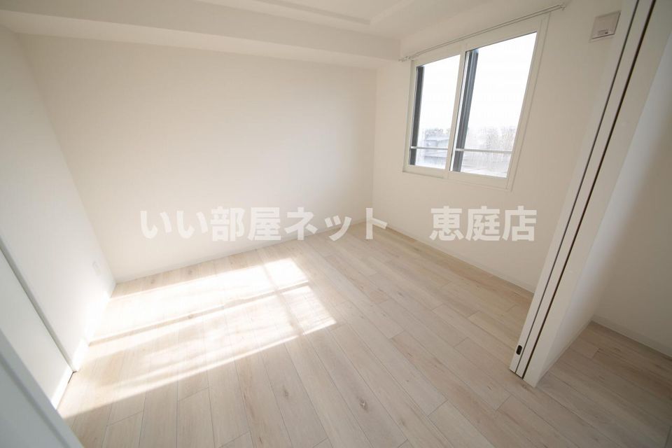 ベッドルーム