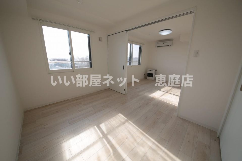 ベッドルーム