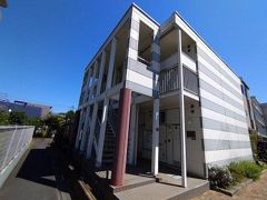 レオパレスプチフローラの外観画像