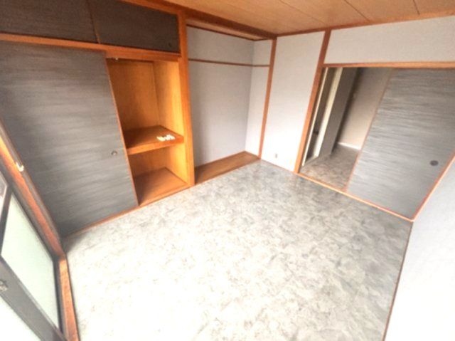 ベッドルーム