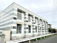 レオパレス栢山の外観画像