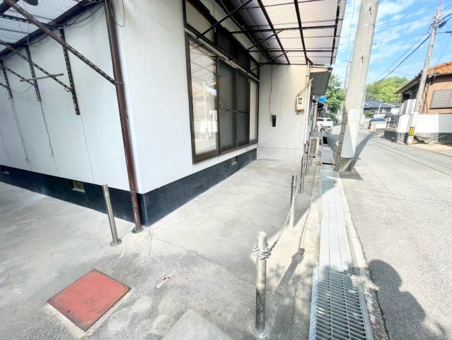 近くに施設あり
