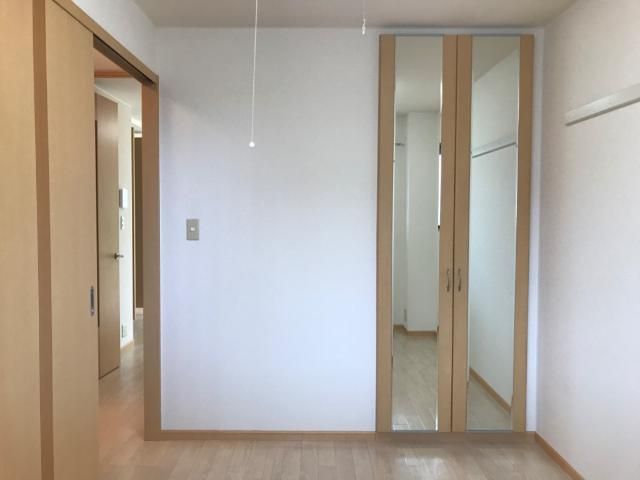 ベッドルーム