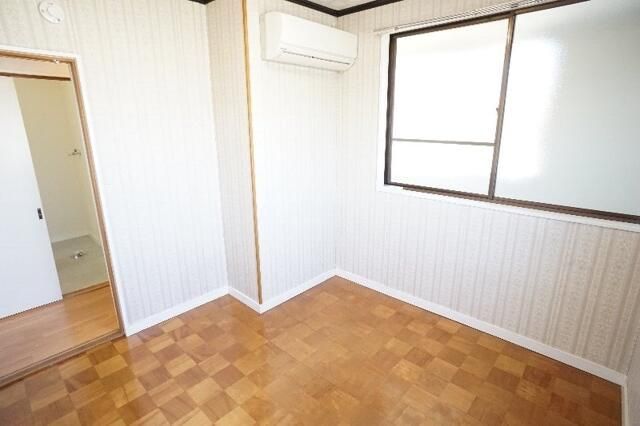ベッドルーム