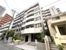 ロイヤル六甲駅前の外観