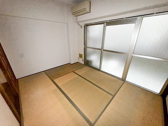 ベッドルーム