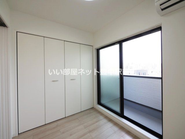 ベッドルーム