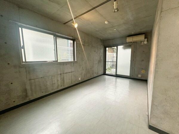 洋室
