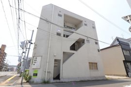 小中ビルの外観画像