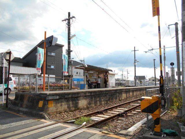 近くに施設あり
