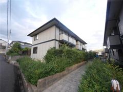 ウィステリア中吉田 A棟の外観画像