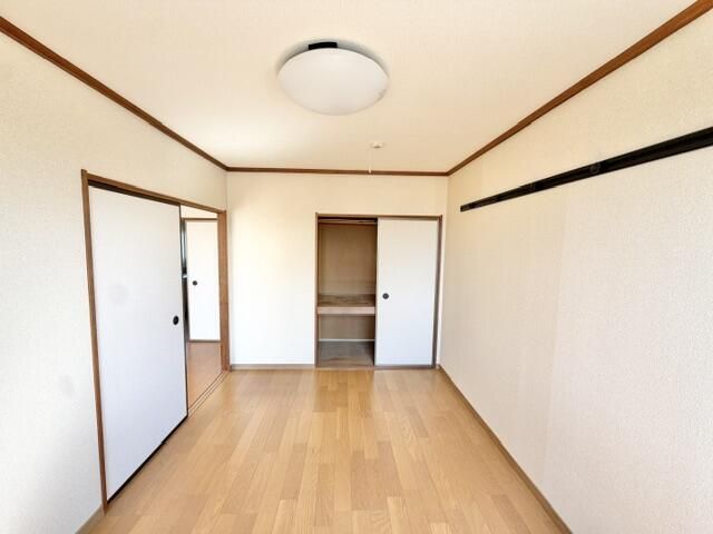 ベッドルーム