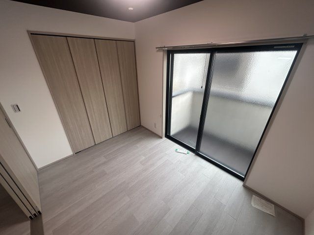 ベッドルーム