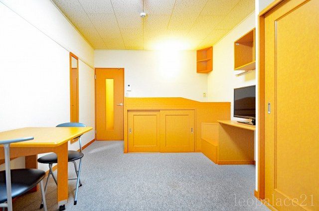 ベッドルーム