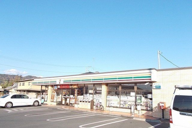 セブンイレブン別堀店まで250m