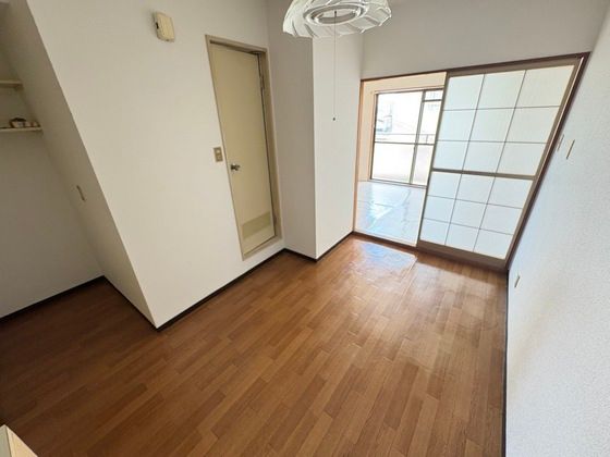 ベッドルーム