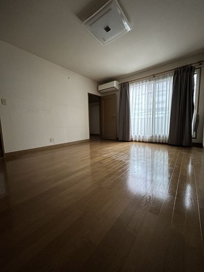 ベッドルーム