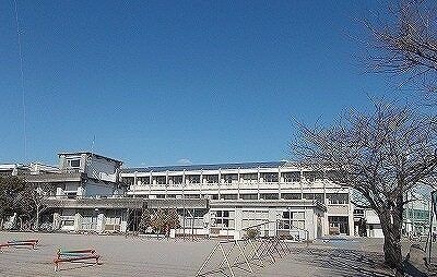その他「沼津市立大岡小学校まで700m」