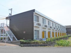 レオパレスマツナミの外観画像