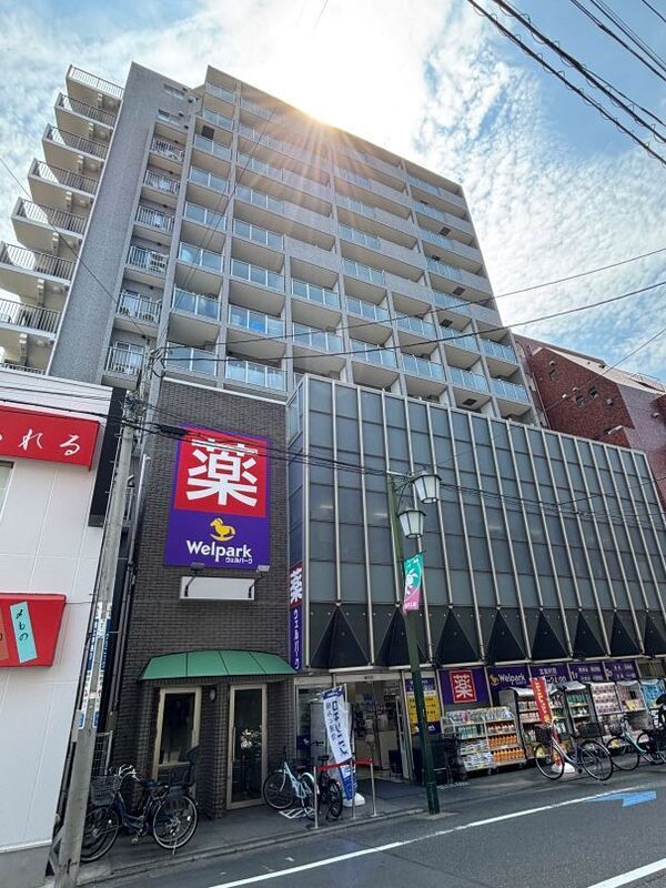 近くに施設あり