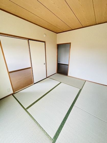 ベッドルーム