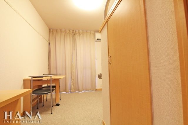 ベッドルーム