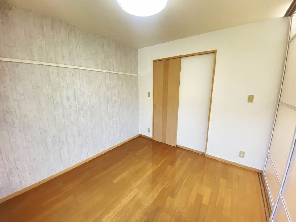 ベッドルーム