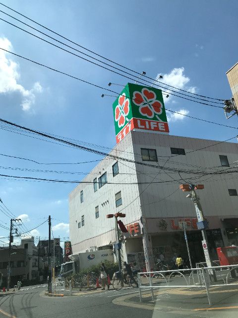 近くに施設あり