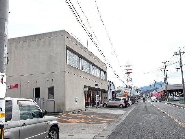 四日市郵便局まで1400m